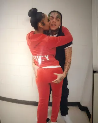 https://vk.com/tekashi69