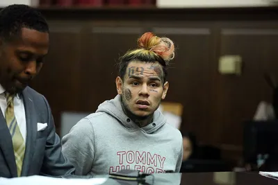 6ix9ine фото 5 из 16 в галерее на - 24СМИ