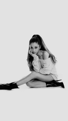 Pin by Emma ⚡️ on ❤️Ariana Grande❤️ | Ariana grande background, Ariana,  Ariana grande photos