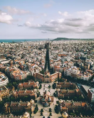 Barcelona's beautiful street geometry #city #cities #buildings #photography  | Spain photography, Barcelona spain photography, Spain travel