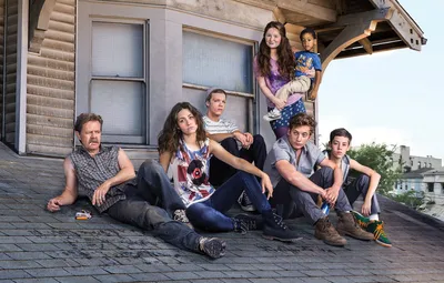 Главные герои сериала Бесстыжие (Shameless) - обои на рабочий стол