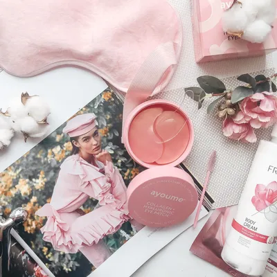 Flatlay Бьюти идеи для фото Инстаграм | Blogger photography, Body cream,  Beauty blog