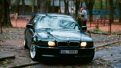 рекомендации #обоинателефон #живыеобои #bmw #e38 | TikTok