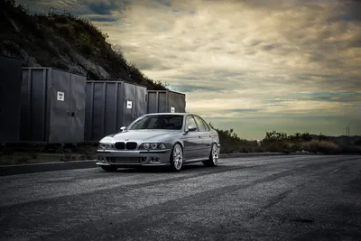 E39 wallpaper on telephone / page 2