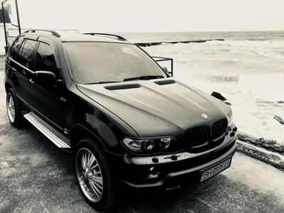 BMW X5 2006 в Иркутске, Хороший автомобиль дешёвым не бывает, возможен  обмен, 4.8is AT xDrive, цена 800 тысяч руб., бензин, бу, 4вд, 4.8 литра,  черный, АКПП