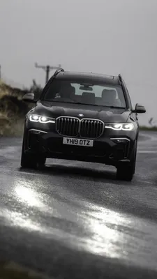 BMW X7 Phone Wallpapers