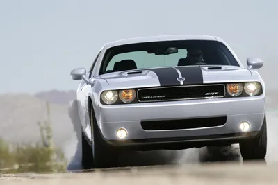 Dodge Challenger SRT8 эксклюзив черный тюнингованный - обои на телефон