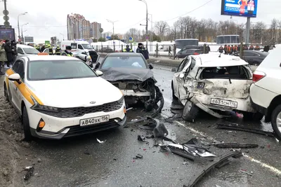 В Полоцком районе в ДТП пострадал водитель легкового автомобиля