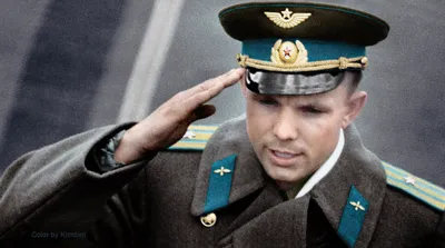 File:Yuri Gagarin and Zakaria Mohieddin 05-02-1962 Cairo Almaza Air Base  Egypt.jpg - Wikimedia Commons