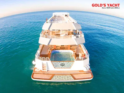 Яхты для вечеринок арендовать в Дубае - Gold's Yacht