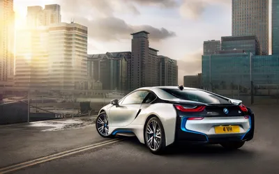 Комплектация BMW (БМВ) i8 Базовая i8 в Москве. Характеристики и фото. Цена