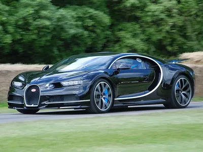 Гиперкар Bugatti Chiron преодолел середину производственного цикла — ДРАЙВ