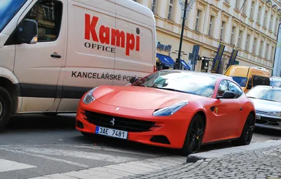 Характеристики и фото Ferrari SF90 Stradale 1 поколение 2019 - сегодня,  Кабриолет