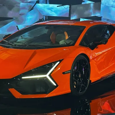 https://www.reddit.com/r/lamborghini/