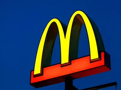 McDonald's starts testing new CosMc's beverage-led restaurants - Good  Morning America