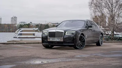 Личный опыт: почему руль Rolls-Royce Ghost жаль отдавать водителю | Forbes  Life