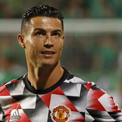 Cristiano Ronaldo to leave Manchester United in mutual agreement