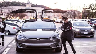 Купить Tesla все модели в Киев и Украине. Лучшая цена. В наличии, под заказ