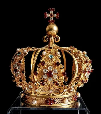 Pin by Nir Mi on Обои на телефон | Royal crown jewels, Majestic crown,  Royal jewels