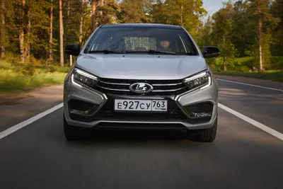 В продаже появилась самая дорогая версия Lada Vesta - Quto.ru