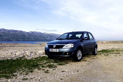 Купить Renault Logan 2018 года (102 л. с.) бежевый с пробегом по цене  1150000 руб. | К-Моторс Петрозаводск