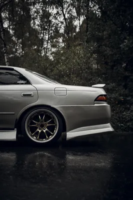 Toyota Mark II - Bad Habits - Lowdaily - Automotive Society