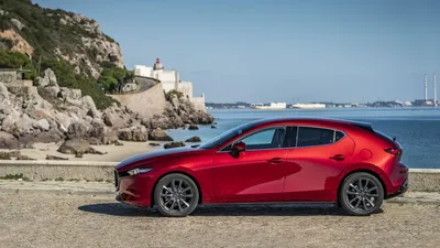 Mazda 3 BM: плюсы и минусы, отзывы владельцев - КОЛЕСА.ру – автомобильный  журнал