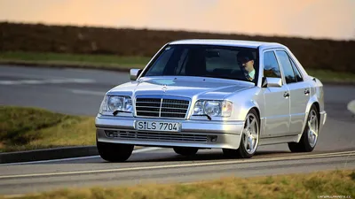 mercedes w124 wallpaper｜TikTok Search