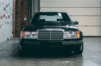 live wallpapers mercedes w124｜TikTok Search