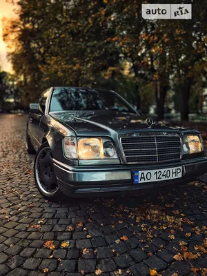 Mercedes w124 обои на телефон