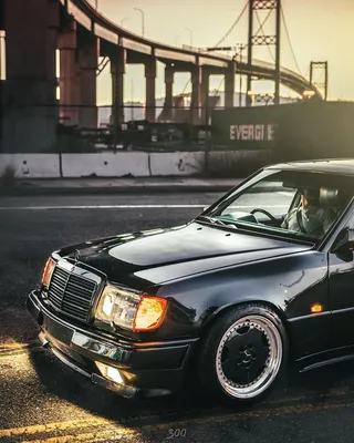 live wallpaper mercedes w124｜TikTok Search