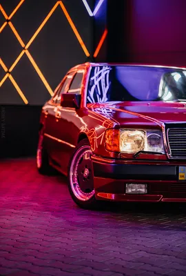 Mercedes-Benz W124 E500 | Автомобиль иллюстрации, Мерседес бэнс, Мерседес  amg