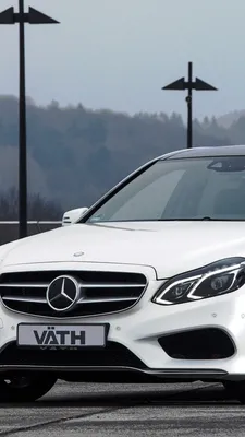 Скачать обои \"Mercedes Benz E 200\" на телефон в высоком качестве,  вертикальные картинки \"Mercedes Benz E 200\" бесплатно