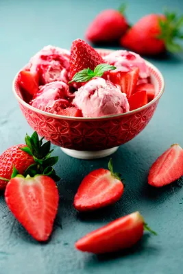 Wallpaper Ice cream Bowl Strawberry Food Balls Sweets