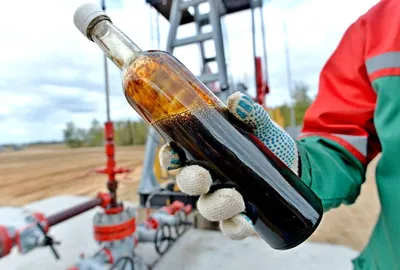 Цены на нефть снижаются. К чему это может привести - Газета.Ru