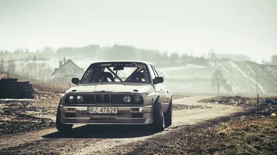 Скачать 1920x1080 bmw, e30, дрифт, вид спереди обои, картинки full hd,  hdtv, fhd, 1080p