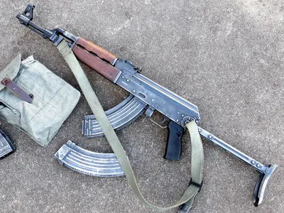 21+ Ak-47 обои на телефон от ykazakov