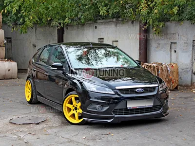 Фото обои Ford Focus RS в матовой краске в ста метрах от поворота. Focus