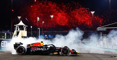 Bburago 1:43 шлем для водителя версия 2022 Red Bull RB18 #1 Max Verstappen  #11 ФОРМУЛА F1 гоночный статический литая модель автомобиля из сплава |  AliExpress