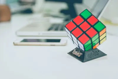 Купить Умный кубик GoCube Rubik's Connected — цена, описание в каталоге  Сети фирменных магазинов restore: - Москва