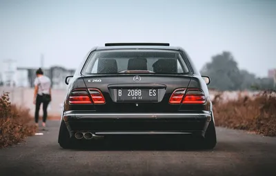 W210🔥#mercedes #8k #4k #stance #caredit #wallpapers #jdm #cars #relax... |  TikTok