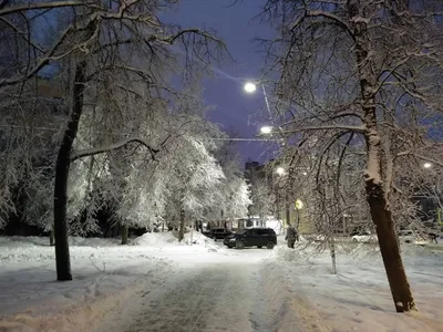 Обои на телефон: Снегопад, Города, Город, Зима, Улица, Здания, Вечер,  128617 скачать картинку бесплатно.