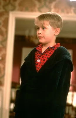 Один дома\" (Home Alone)