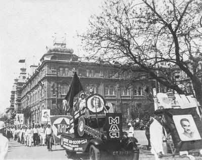 Фотоотчет о проведении конкурса рисунка на асфальте «Веселый Первомай» (18  фото). Воспитателям детских садов, школьным учителям и педагогам - Маам.ру