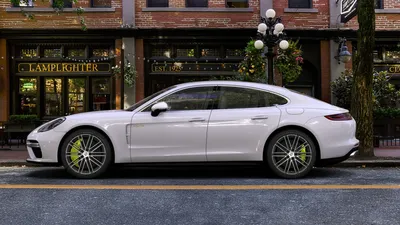 Купить б/у Porsche Panamera II GTS Sport Turismo 4.0 AMT (460 л.с.) 4WD  бензин робот в Санкт-Петербурге: красный Порше Панамера II универсал  5-дверный 2019 года по цене 10 670 000 рублей на Авто.ру