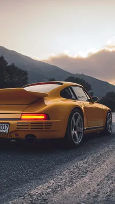 Обои на телефон: Porsche, 911 Sport Classic, 2023