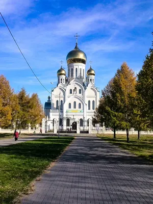 https://www.sputnik8.com/ru/moscow/category/churches-and-temples