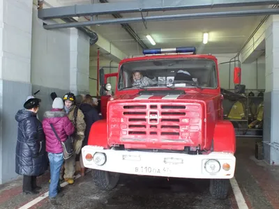 Пожарные Туапсе получили от детей творческие подарки - Новости - Главное  управление МЧС России по Краснодарскому краю