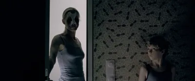 Спокойной ночи, мамочка (2014) - Goodnight Mommy - Я вижу, я вижу - Ich  seh, Ich seh - кадры из фильма - европейские фильмы - Кино-Театр.Ру