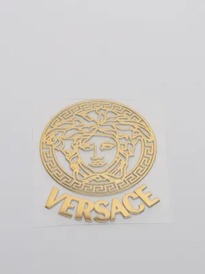 Логотип Versace на смартфоне Редакционное Стоковое Фото - изображение  насчитывающей телефон, интернет: 137909163